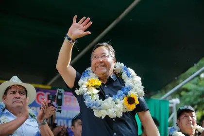 Arce admite que es precandidato del MAS y dice que a Evo “ya no lo considera su hermano” por los ataques a su gobierno