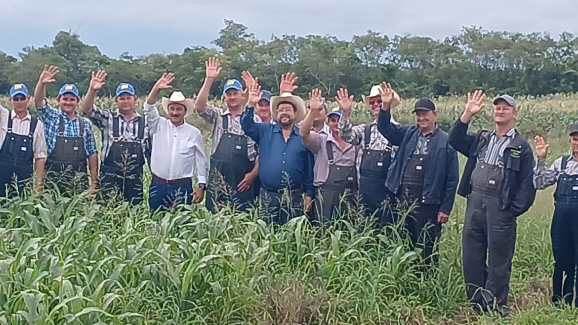 Samuel Doria Medina visitó a los menonitas del Chaco: “Liberaremos a los agropecuarios de las restricciones y la burocracia”