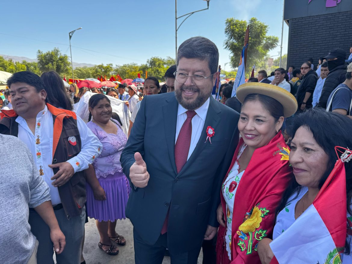 Samuel Doria Medina: “Tarija lucha solacontra la crisis, pero el cambio está cerca”