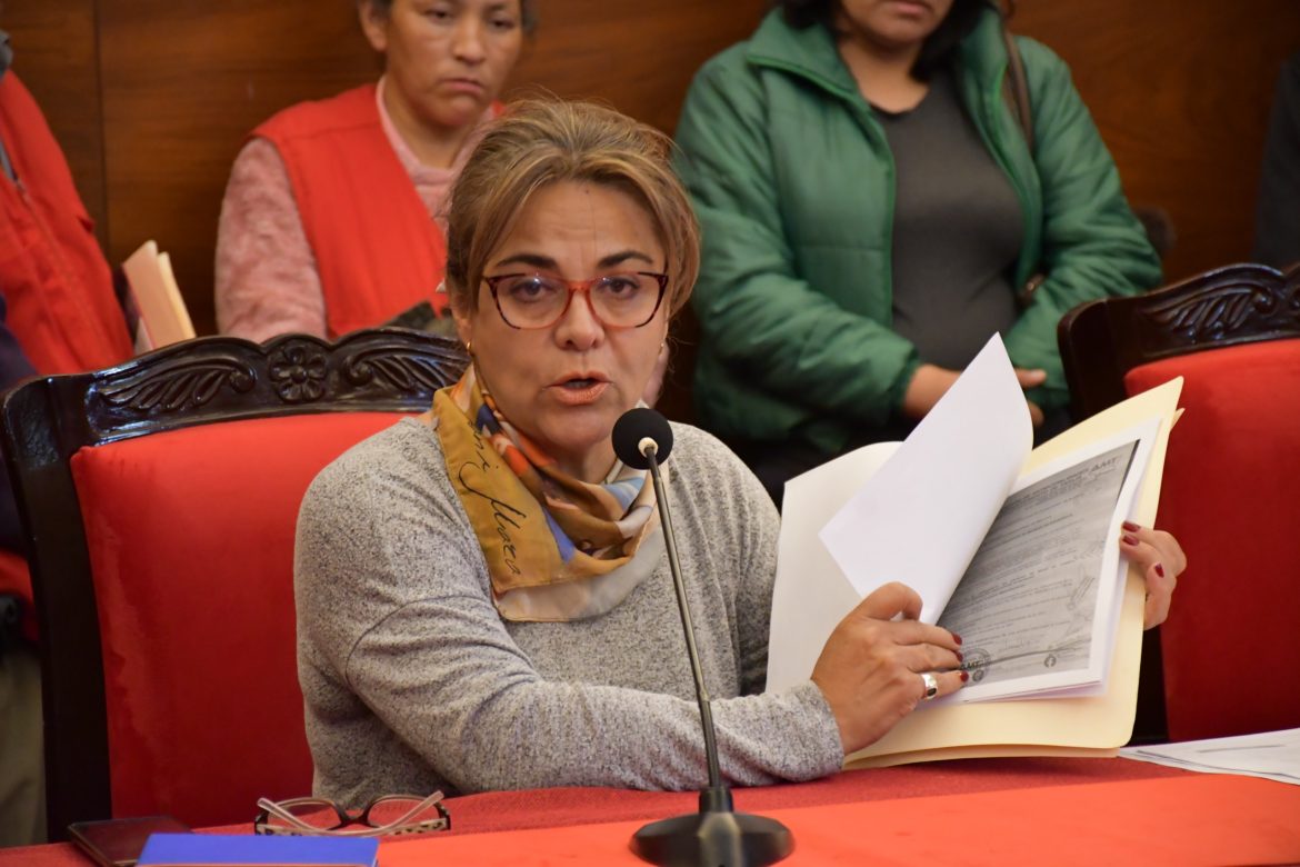 Gobernación de Tarija exige al Gobierno Nacional asumir responsabilidad sobre ítems de salud