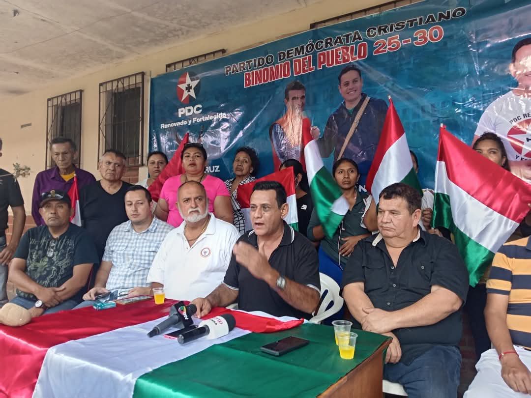 Secretario general del PDC advierte que un “minúsculo grupo” con ideología comunista estaría intentando desestabilizar al país