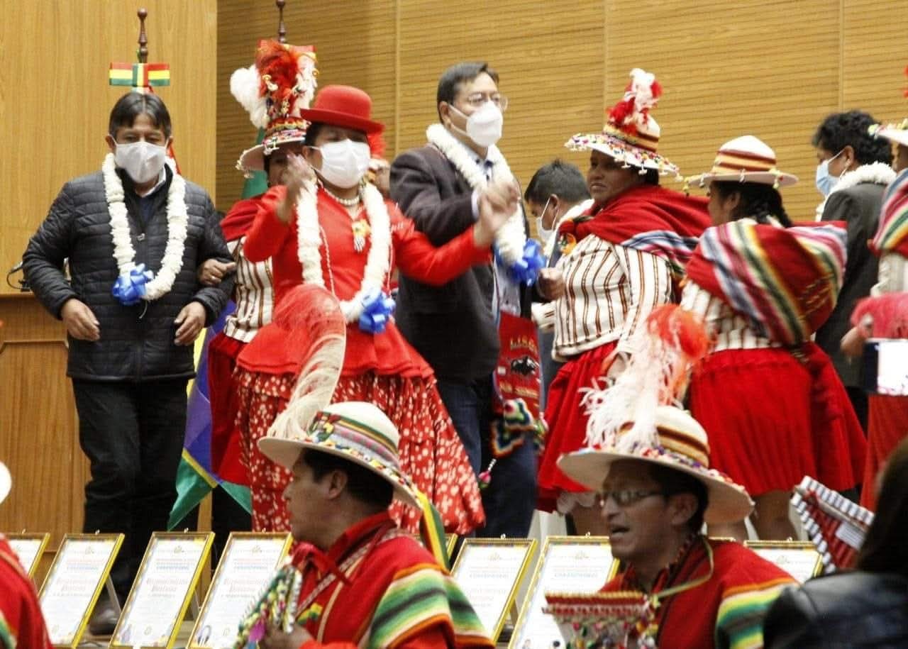 Un ‘músico’ fue contratado como asesor en el Ministerio de la Presidencia con un sueldo de Bs 20.000 en el Gobierno del MAS