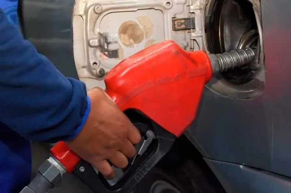 Surtidores advierten riesgos en la provisión de combustible y buscan diálogo con el Gobierno