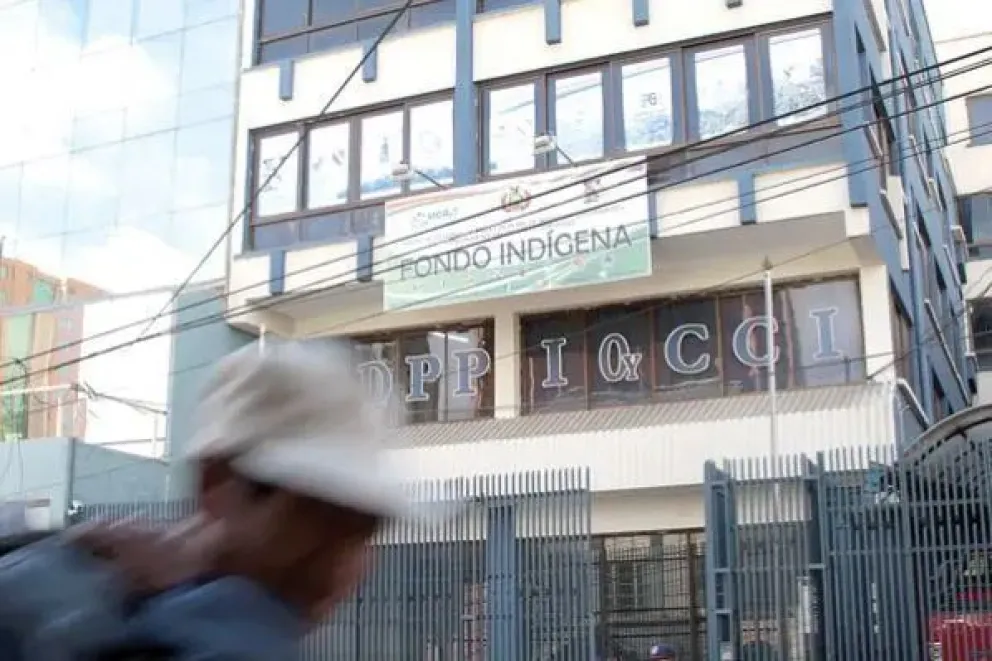 Hay cinco órdenes de aprehensión más por el caso Fondo Indígena y no descartan convocar a Evo Morales