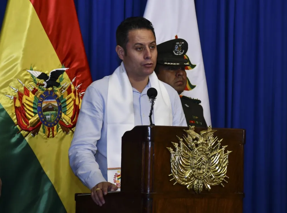 Afines a Lara convocan a un ampliado en defensa de su líder: «Están acorralando las actividades del vicepresidente»