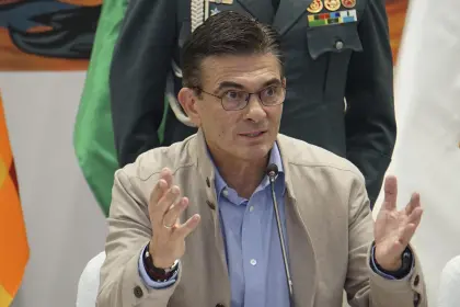 Gobierno declara emergencia energética y social “ante el proceso inflacionario, la escasez de dólares y combustibles”